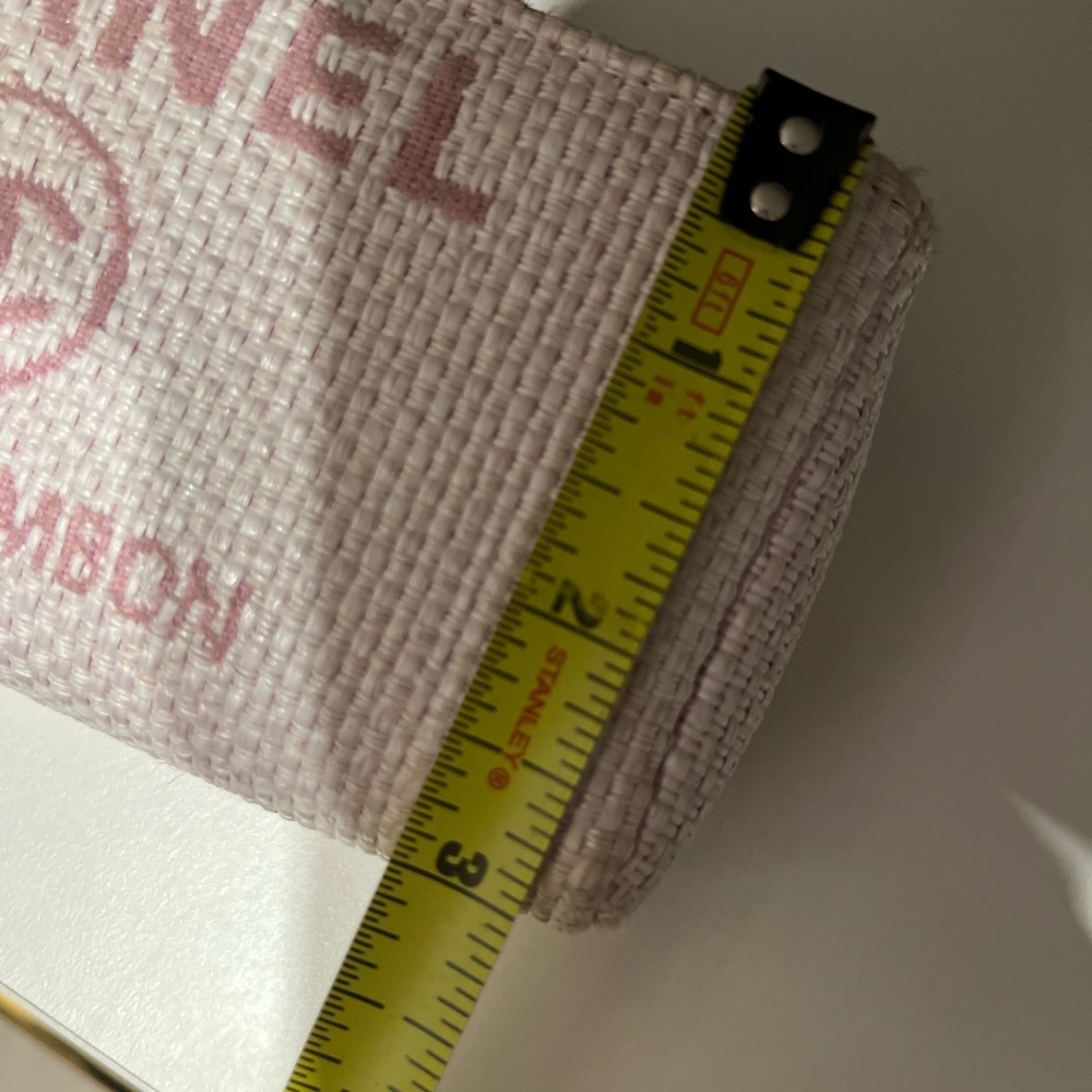 CHANEL 💯 Authentic Deauville mini bag  CUTE!! Unicorn 💕💕 rare - Picture 11 of 11